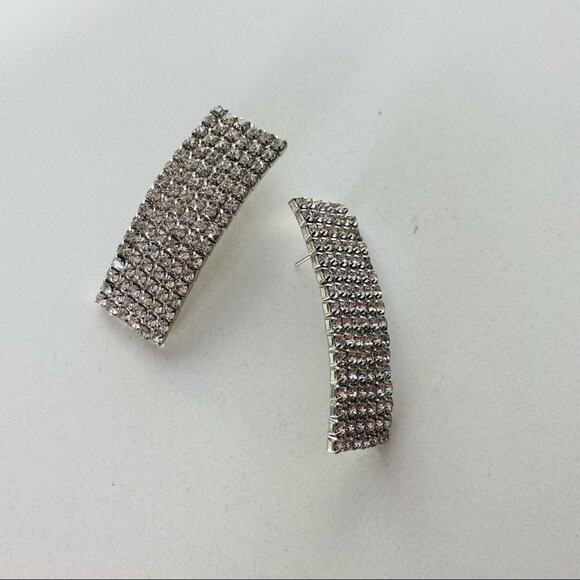 NORDSTROM REVOLVE Silver White Bar CZ Rhinestone 1.75" Stud Earrings Jewelry - Picture 7 of 9